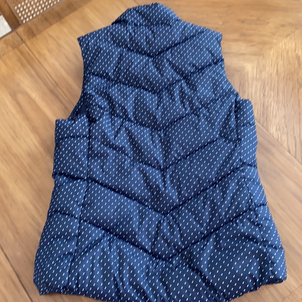 GAP POLKA DOT PUFFER VEST - Picture 2 of 13